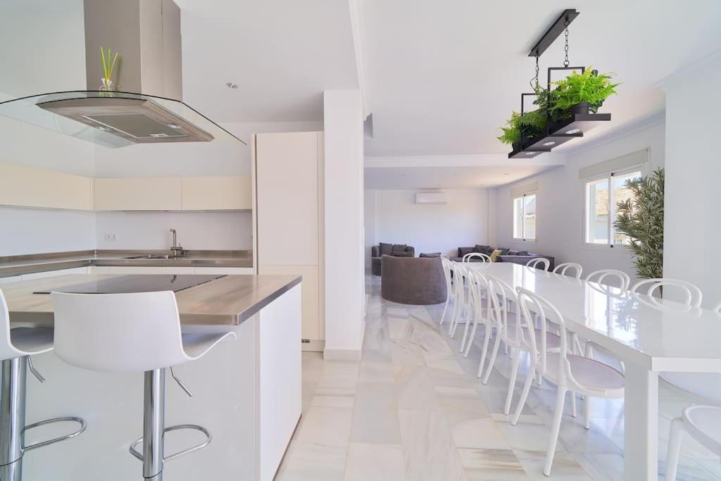 Superbe Appartement Avec Jaccuzi Marbella Exterior foto