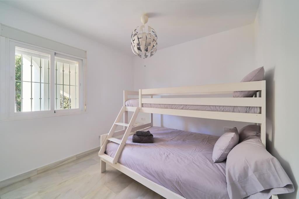 Superbe Appartement Avec Jaccuzi Marbella Exterior foto