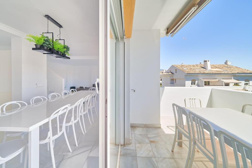 Superbe Appartement Avec Jaccuzi Marbella Exterior foto